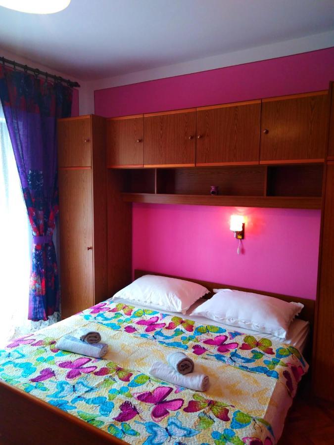Apartments Vesna Kampor Ngoại thất bức ảnh
