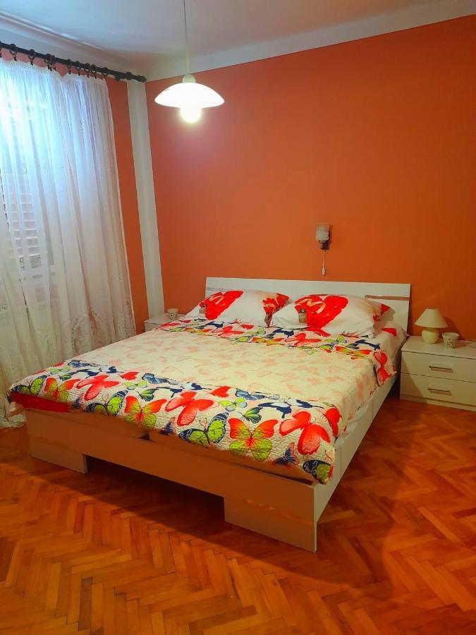 Apartments Vesna Kampor Ngoại thất bức ảnh