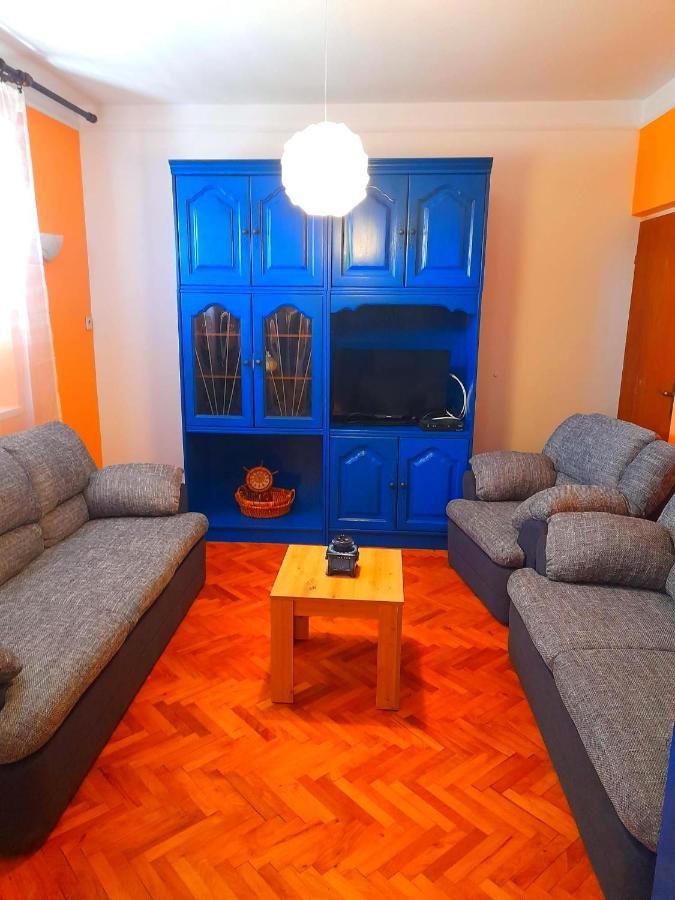 Apartments Vesna Kampor Ngoại thất bức ảnh