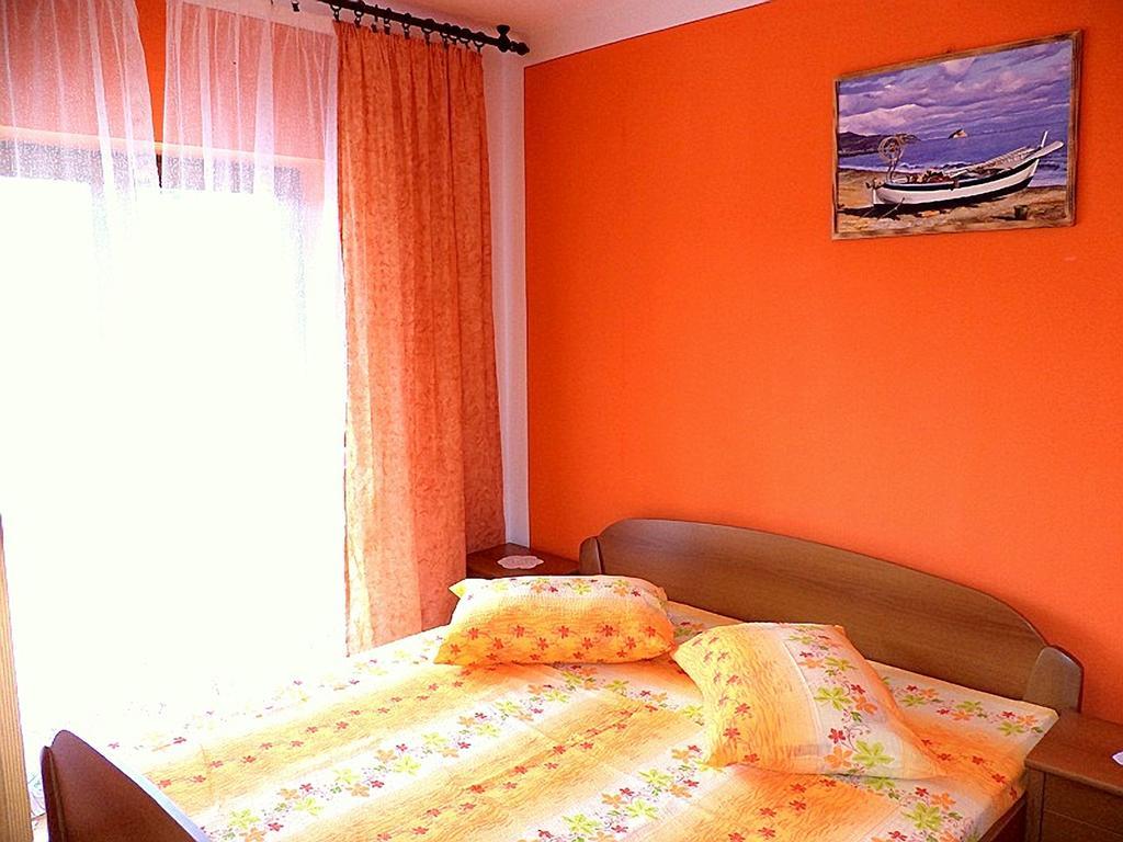 Apartments Vesna Kampor Ngoại thất bức ảnh
